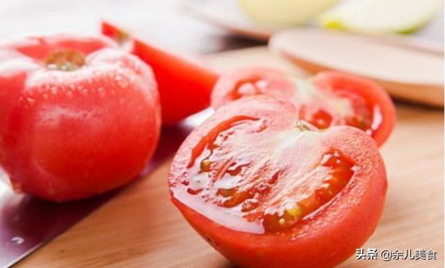 番茄究竟生吃有营养，还是炒着吃有营养？原来我们一直都误解了