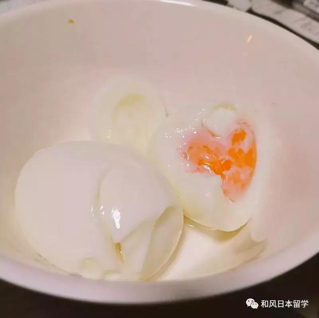 日本人是怎么煮鸡蛋的？这样真的会变好吃吗？
