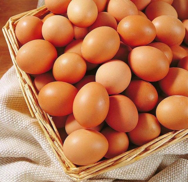18日美食精选：买鸡蛋时，该挑大的还是小的？看完这些你就明白了，以后别瞎买