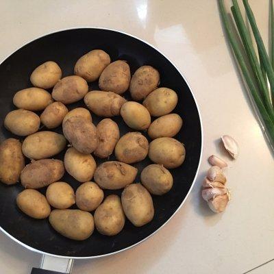 #父亲节，给老爸做道菜#—香辣小土豆